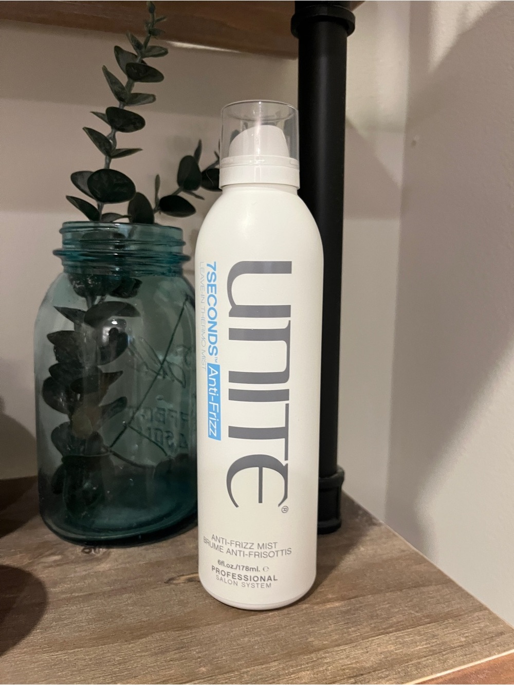 Unite 7 Seconds Anti-Frizz Mist